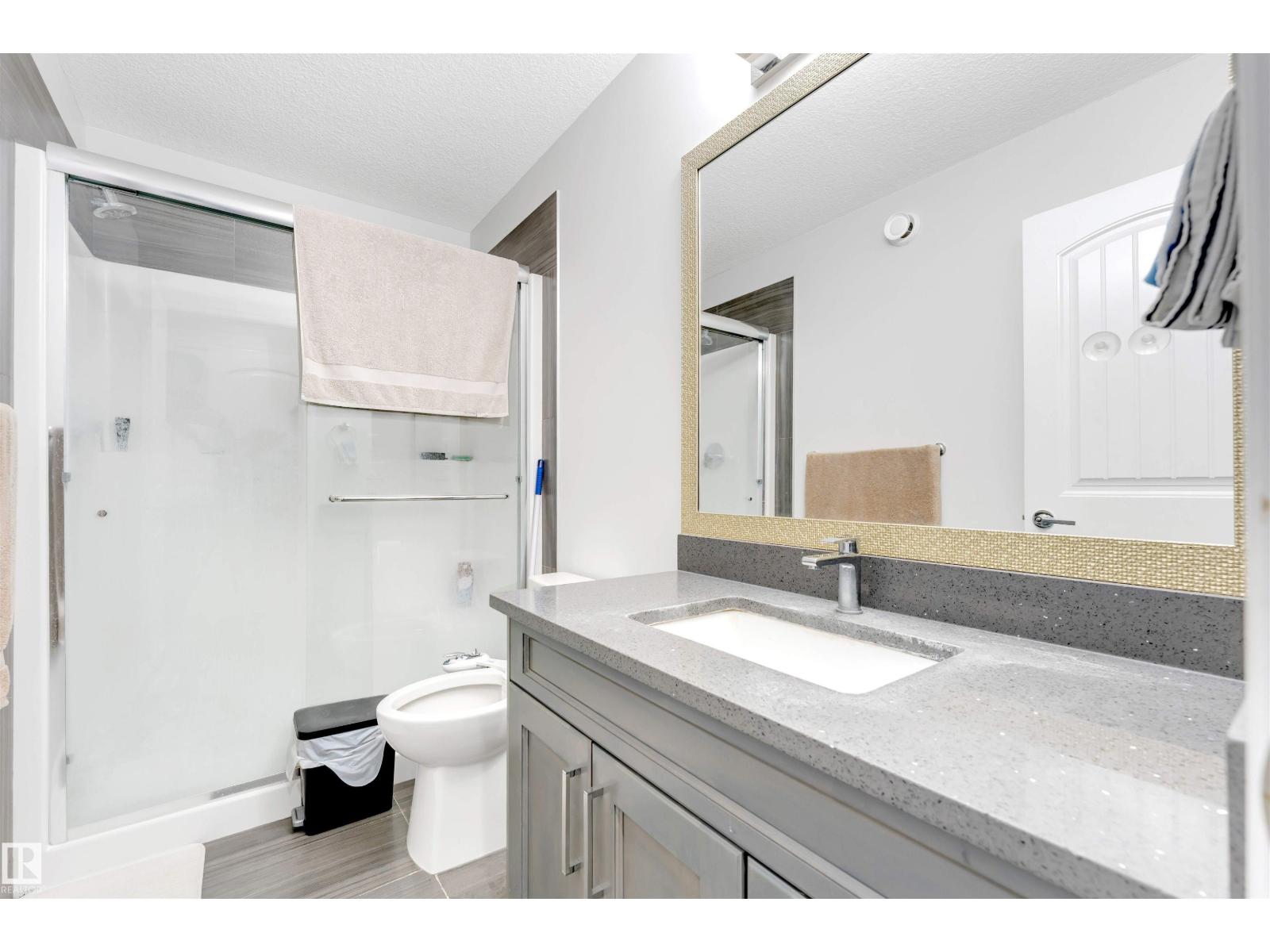 #50 2803 14 AV NW, Edmonton