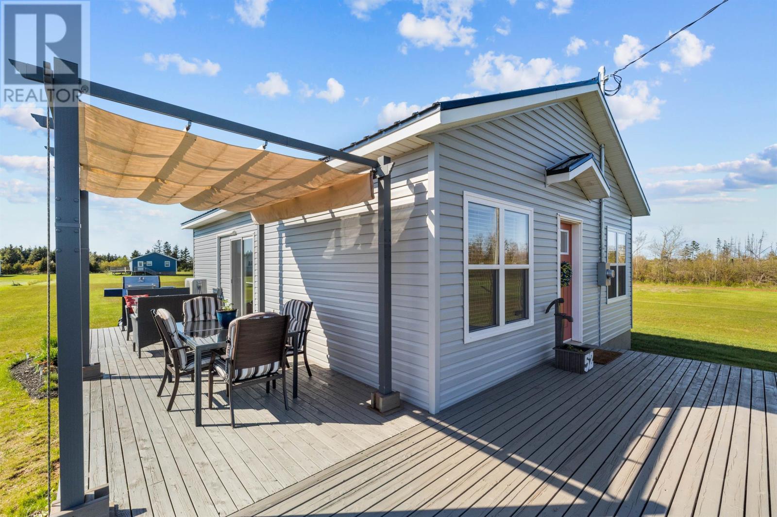 52 Beairsto Drive - 1
