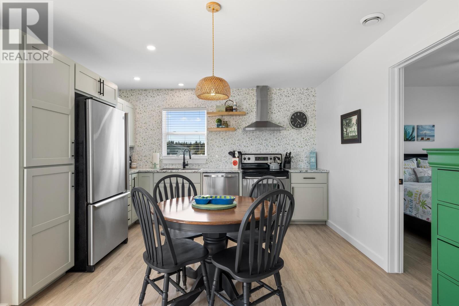 52 Beairsto Drive - 24