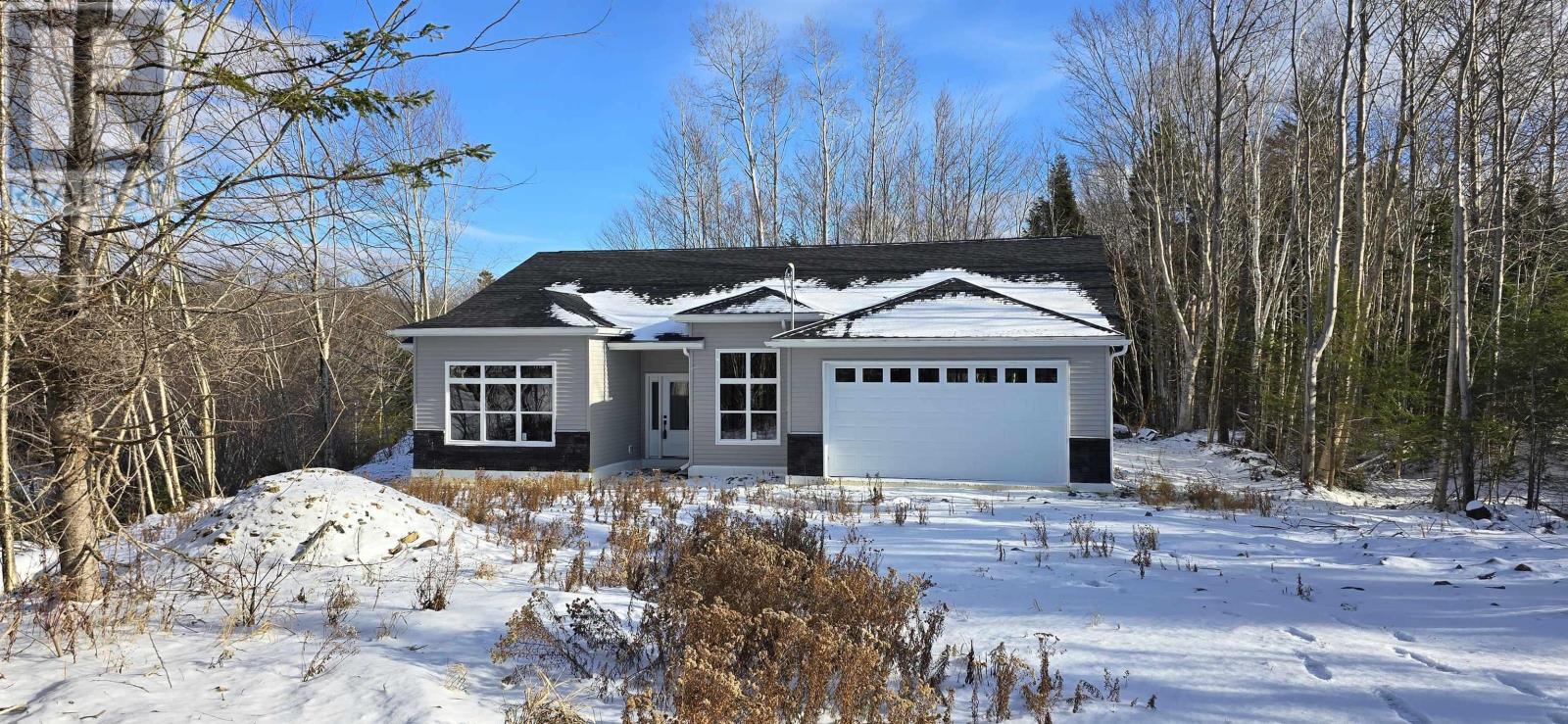 Property photo of 570 Glen Arbour Way