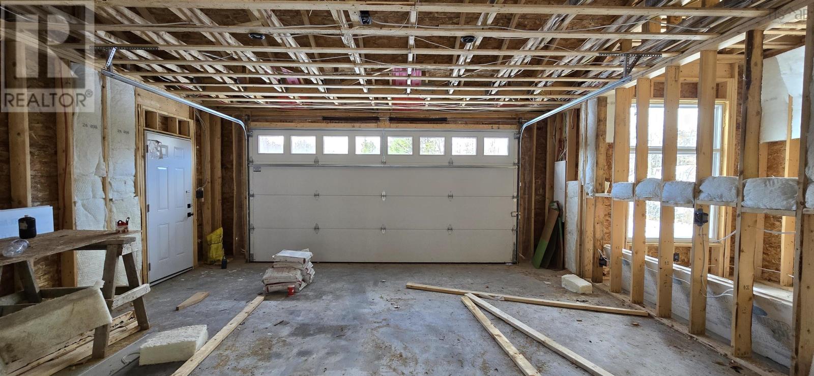 Property 8 of 9 of 570 Glen Arbour Way