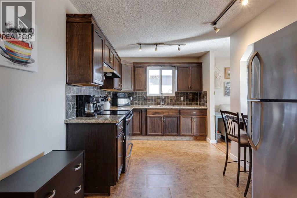 Single Family House for Sale in    Street SW Bankview Calgary 
