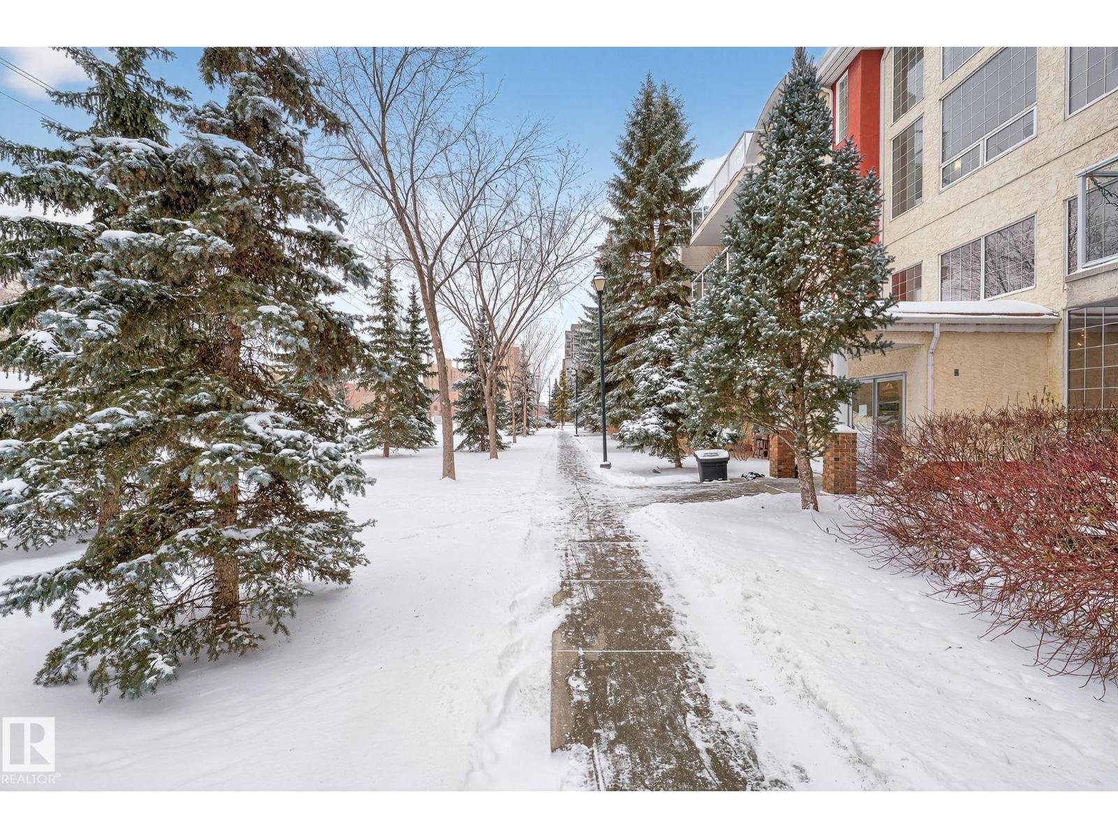 #420 12110 106 AV NW, Edmonton