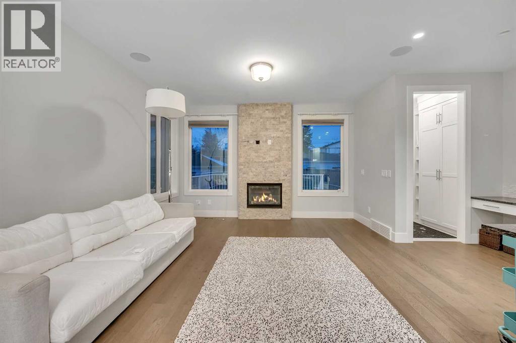 Single Family House for Sale in   Avenue NW Capitol Hill Calgary 