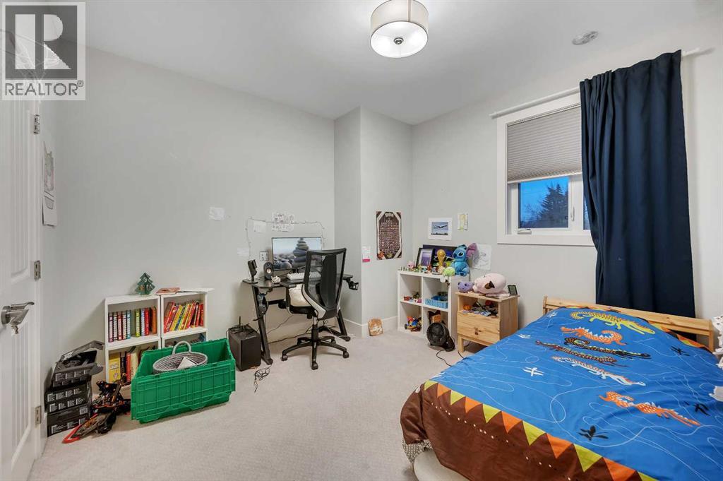 Single Family House for Sale in   Avenue NW Capitol Hill Calgary 