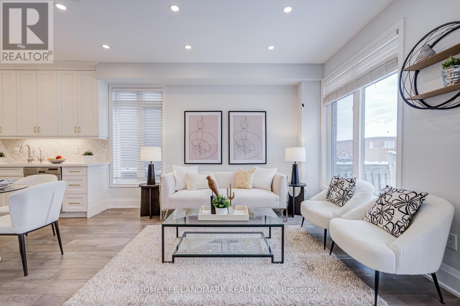 Single Family House for Sale in  GAUGUIN AVENUE Vaughan (Patterson) 