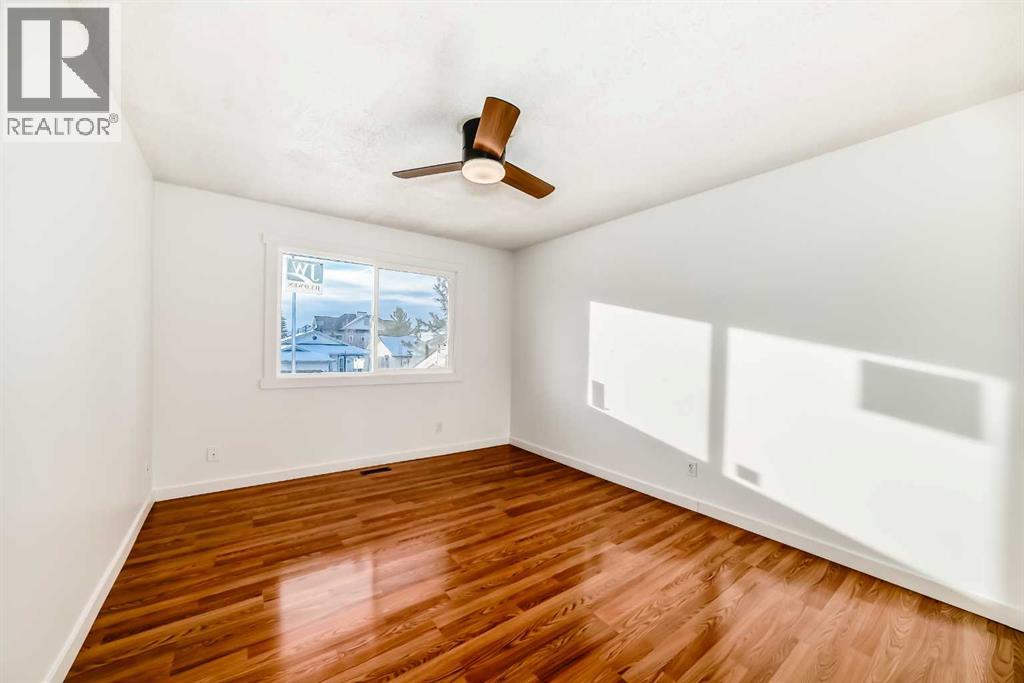 Single Family House for Sale in   Avenue NE Pineridge Calgary 