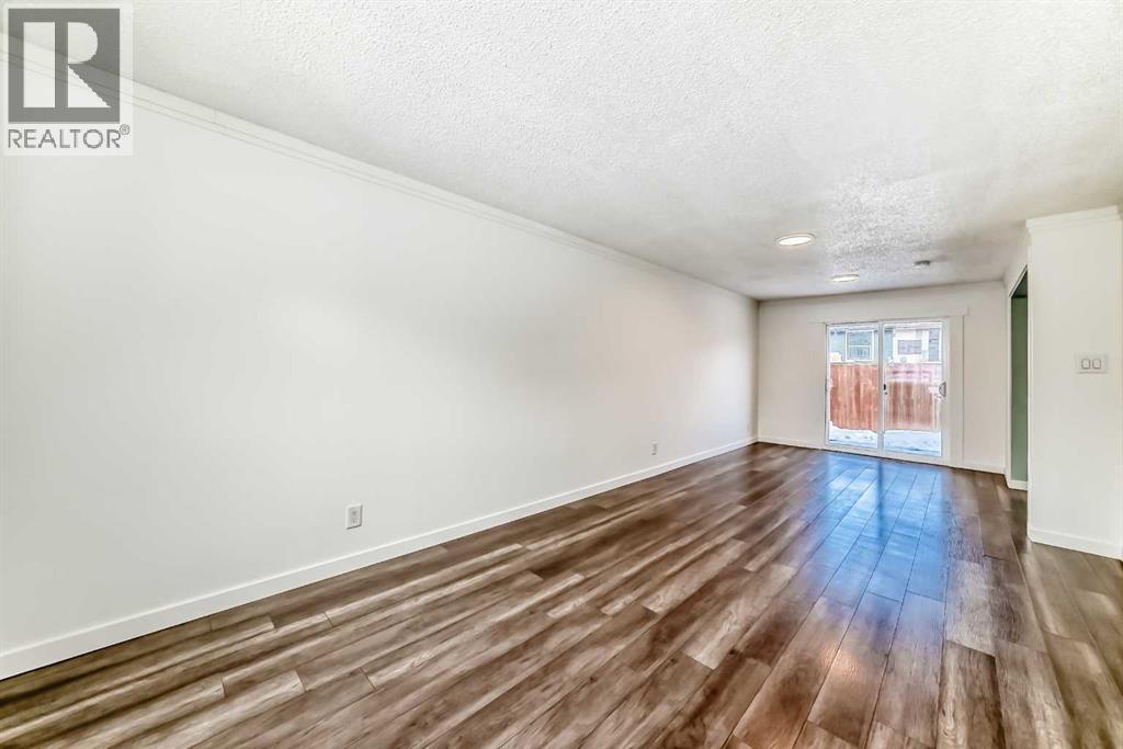 Single Family House for Sale in   Avenue NE Pineridge Calgary 