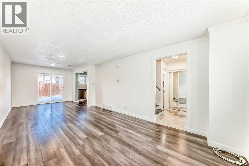 Single Family House for Sale in   Avenue NE Pineridge Calgary 