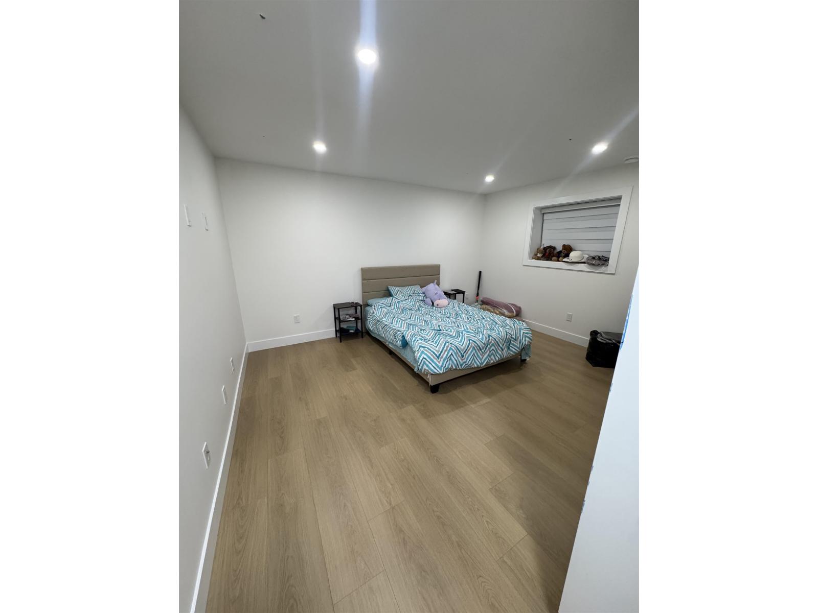 16935 0A AVENUE, Surrey