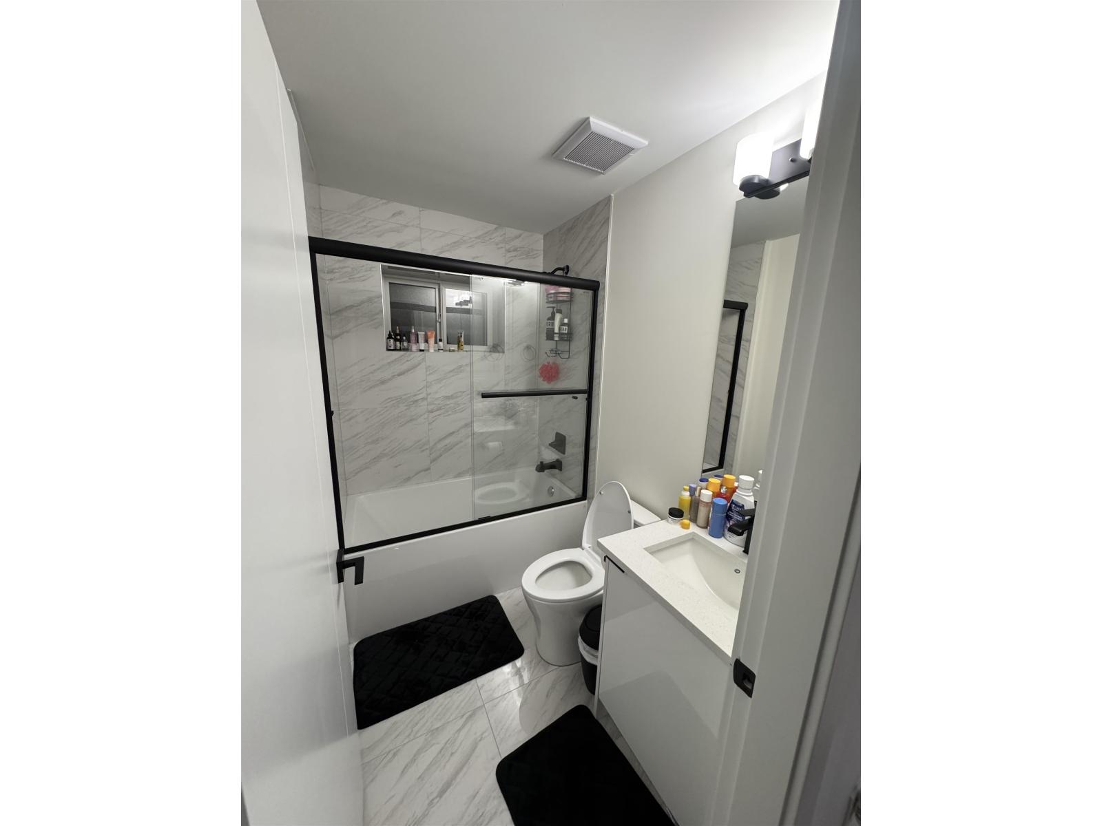 16935 0A AVENUE, Surrey