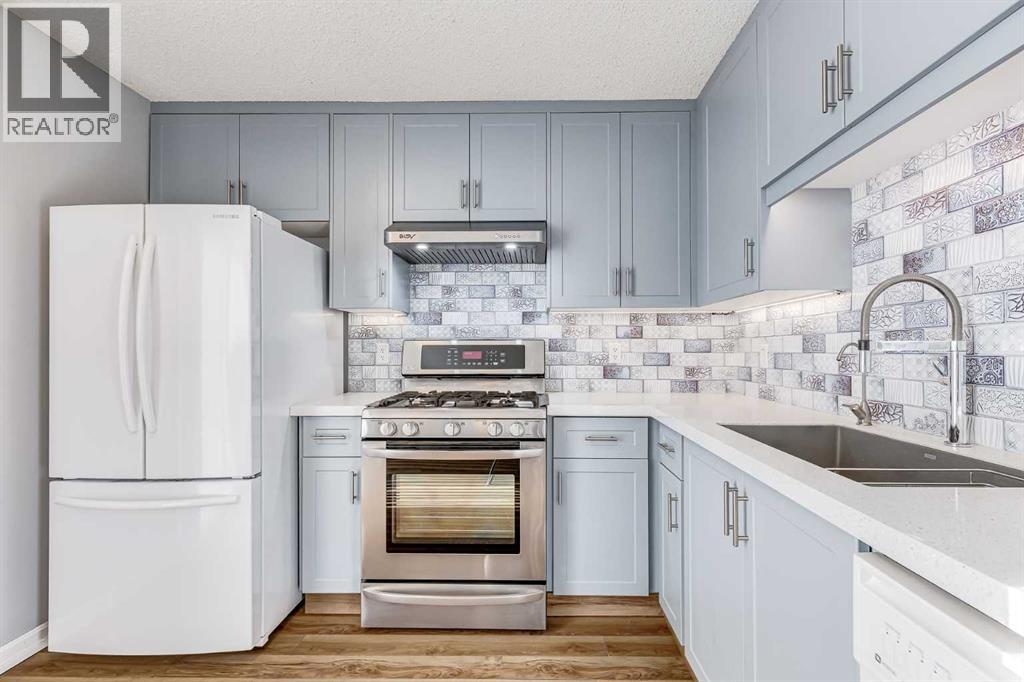 Single Family House for Sale in  Woodsman Lane SW Woodbine Calgary 