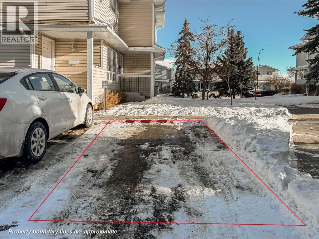 Single Family House for Sale in  Woodsman Lane SW Woodbine Calgary 