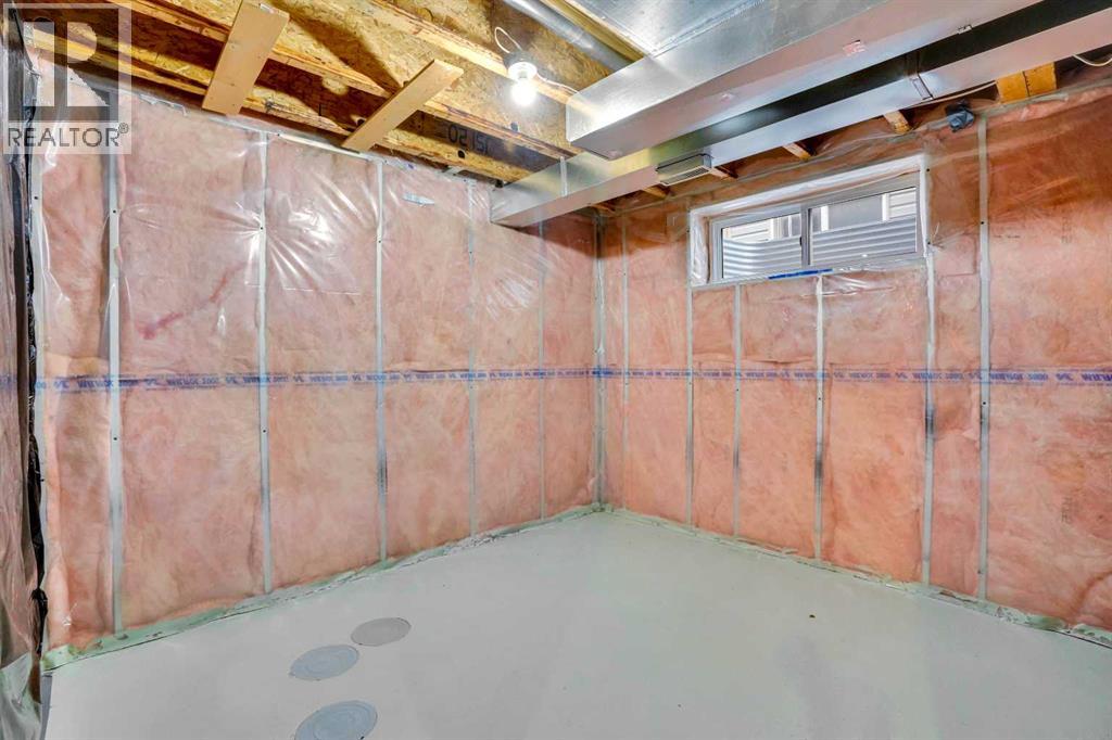 Single Family House for Sale in  Saddlemead Green NE Saddle Ridge Calgary 