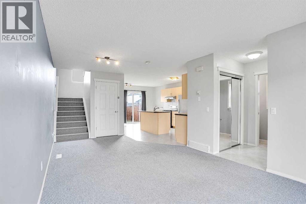 Single Family House for Sale in  Saddlemead Green NE Saddle Ridge Calgary 