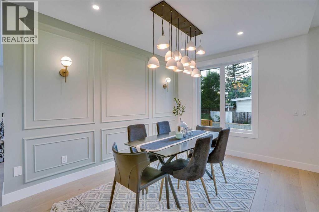 Single Family House for Sale in  Langton Drive SW North Glenmore Park Calgary 