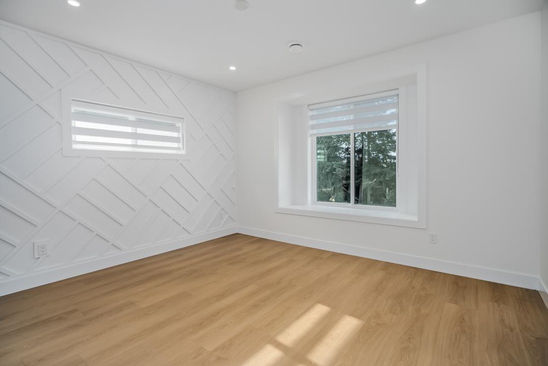 16935 0A AVENUE, Surrey