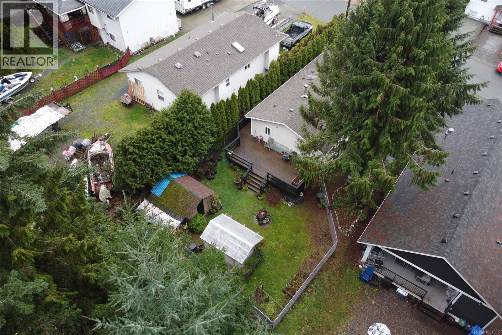 300 Lake Park Rd, Lake Cowichan