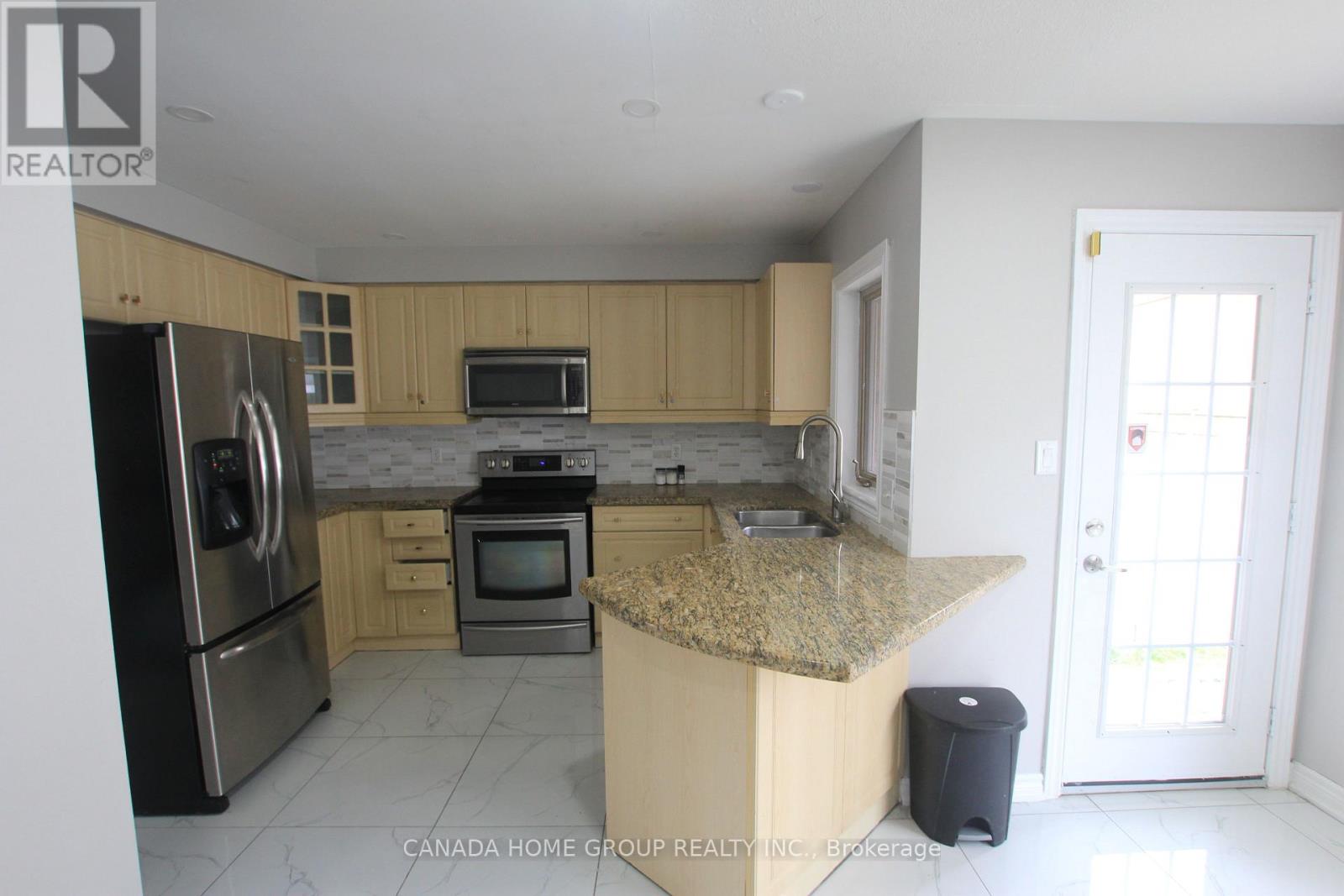 25 STEVENS DRIVE - 12