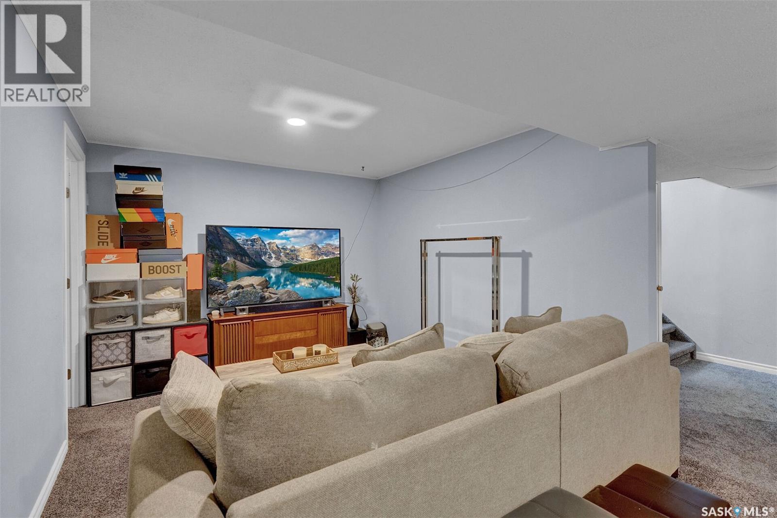 Single Family House Bungalow for Sale in  Connaught STREET Regina 