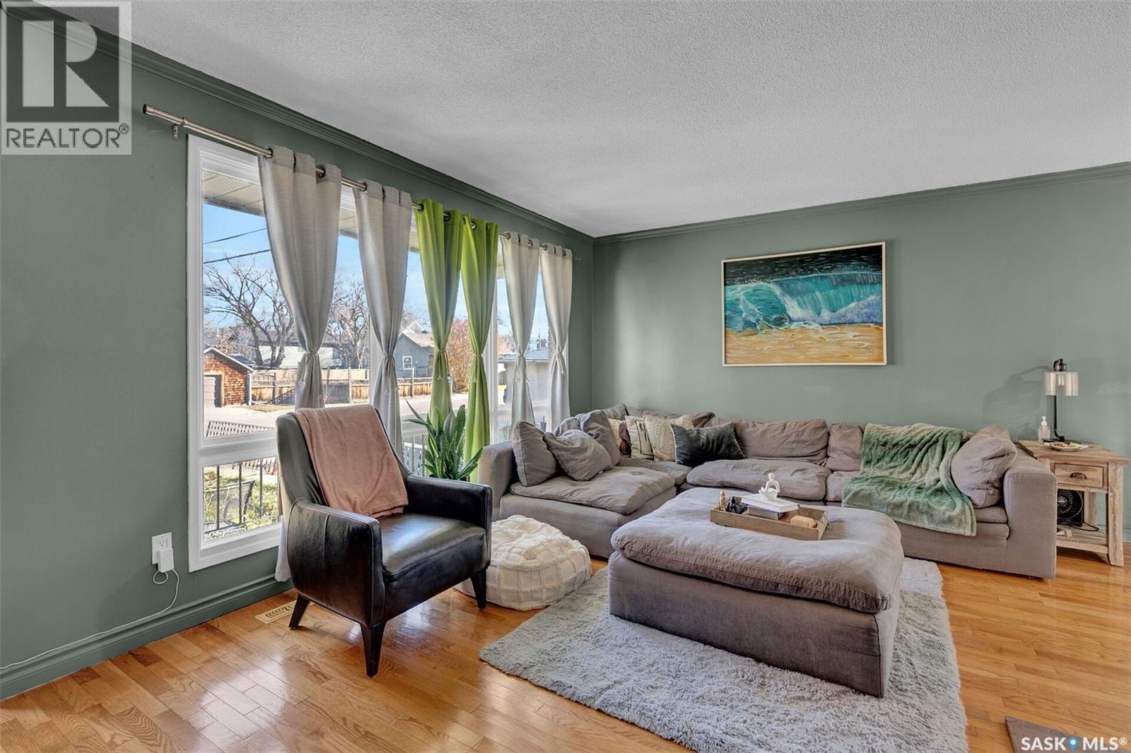 Single Family House Bungalow for Sale in  Connaught STREET Regina 