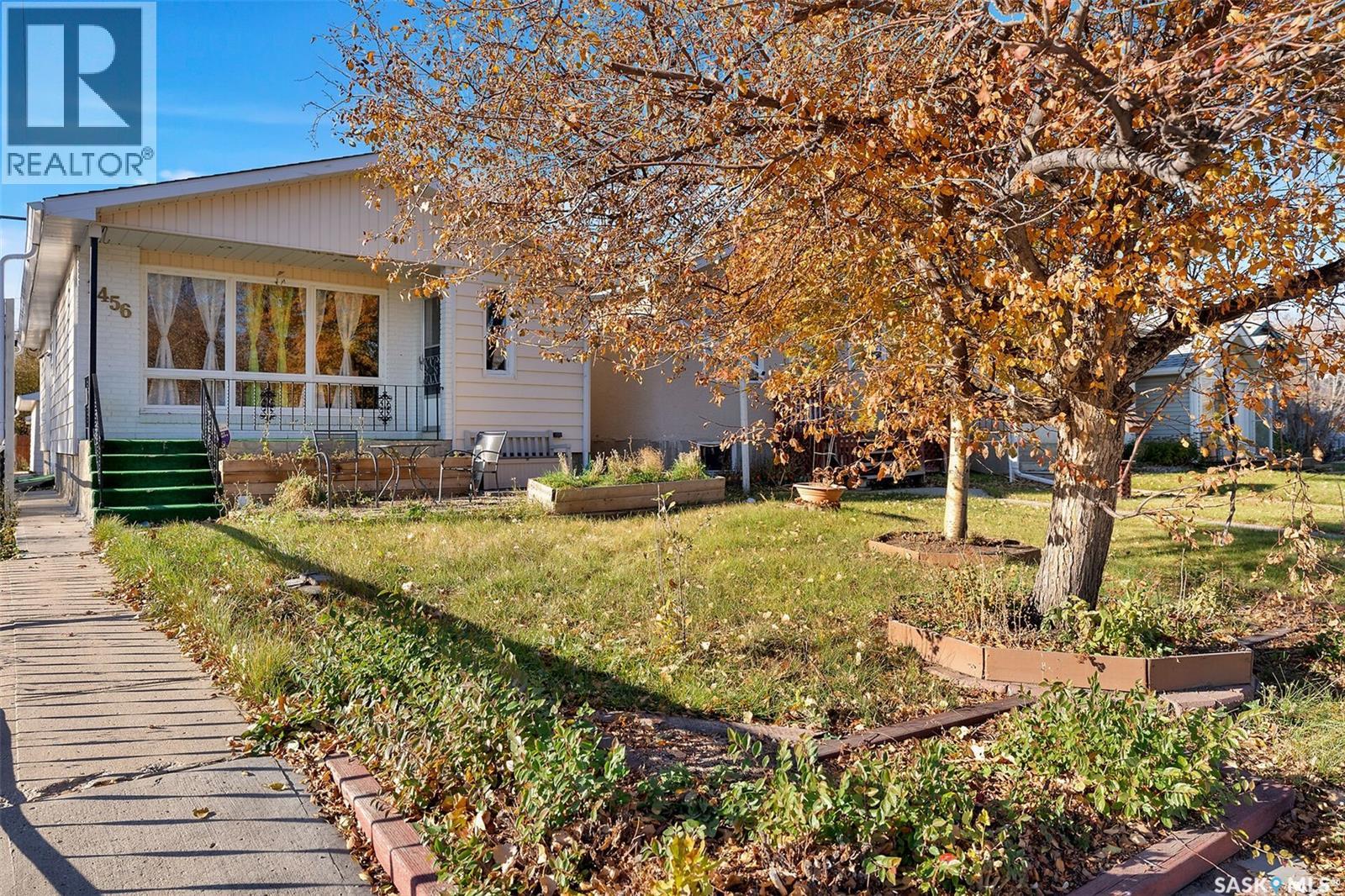 Single Family House Bungalow for Sale in  Connaught STREET Regina 