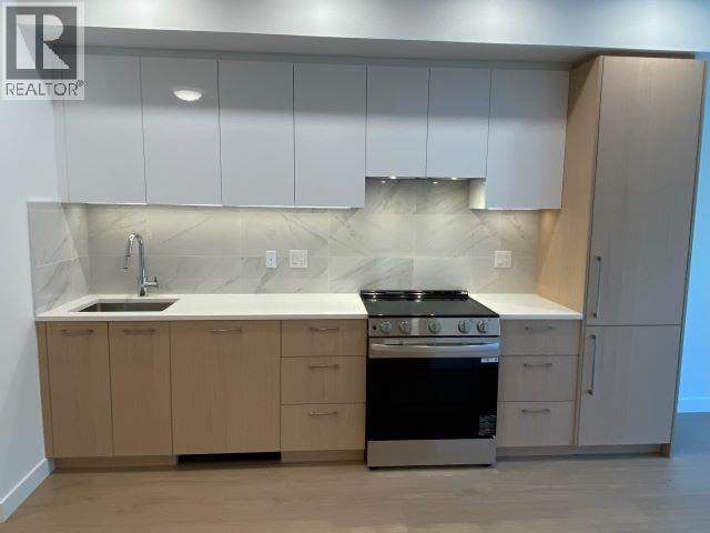 405 150 JAMES ROAD, Port Moody