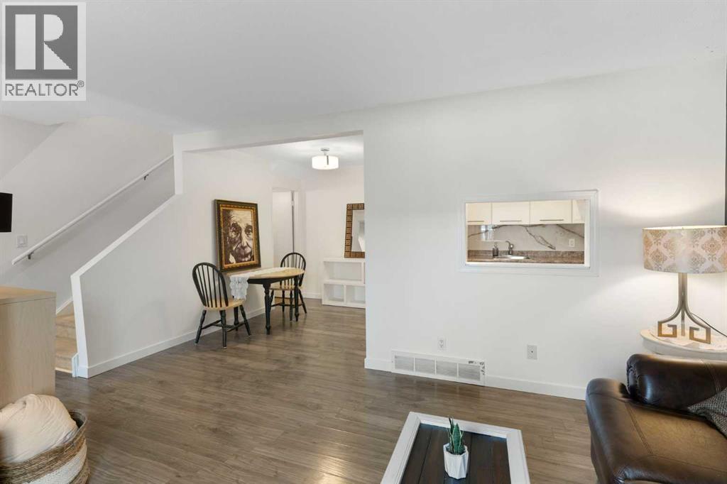 Single Family House for Sale in    Avenue SE Acadia Calgary 