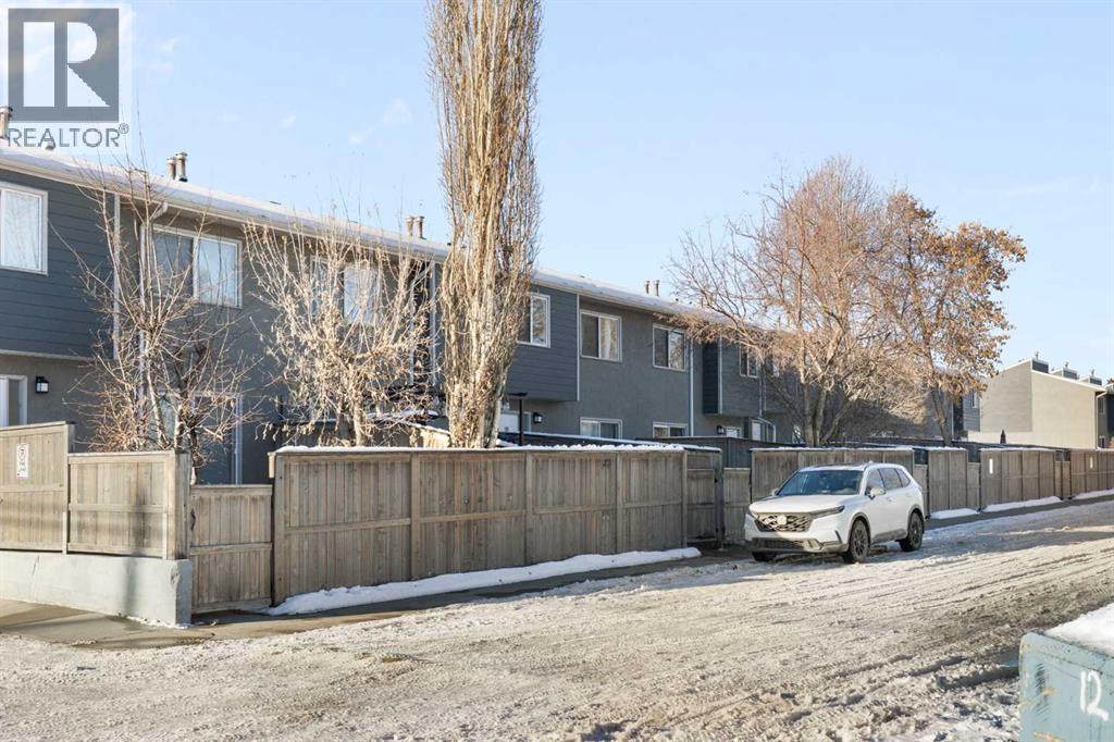 Single Family House for Sale in    Avenue SE Acadia Calgary 