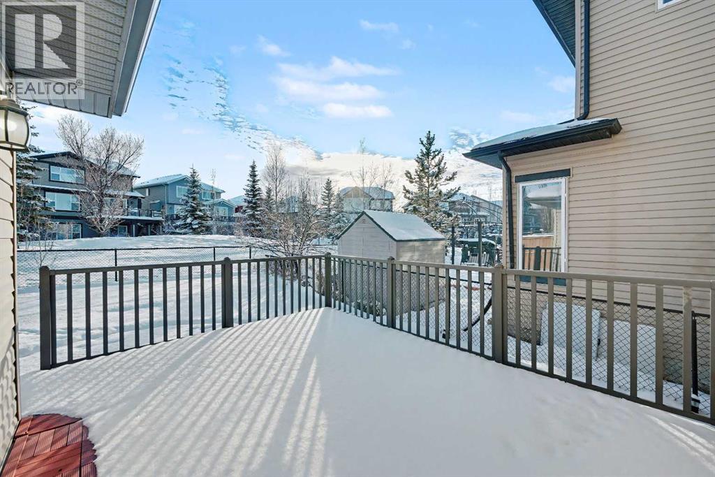 Single Family House for Sale in  Autumn Gardens SE Auburn Bay Calgary 
