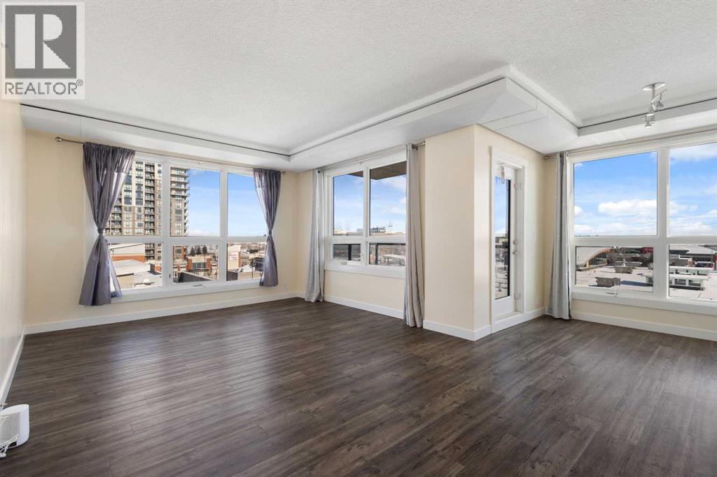 Single Family House for Sale in   Horton Road SW Haysboro Calgary 