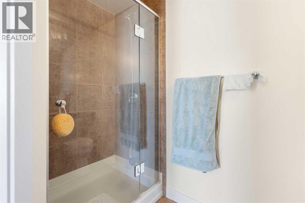 Single Family House for Sale in   Horton Road SW Haysboro Calgary 