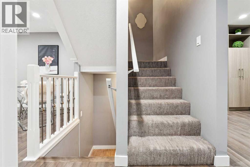 Single Family House for Sale in   Varsity Estates Drive NW Varsity Calgary 