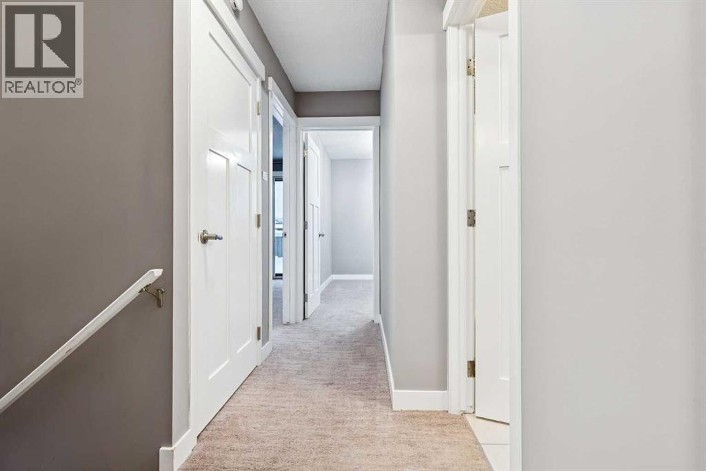 Single Family House for Sale in   Varsity Estates Drive NW Varsity Calgary 