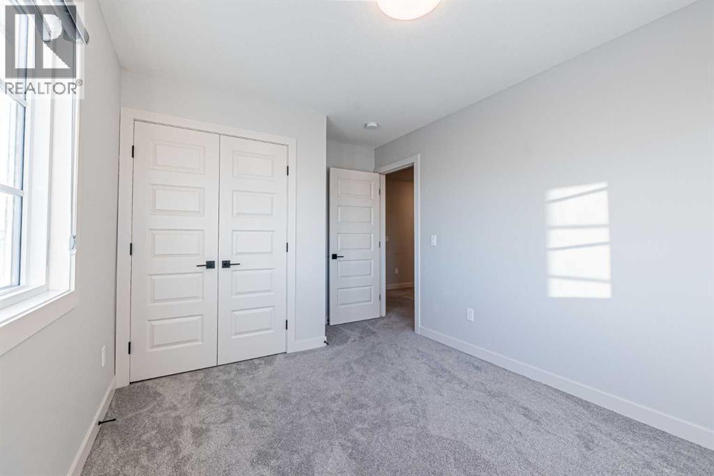 Single Family House for Sale in  Savanna Way NE Saddle Ridge Calgary 