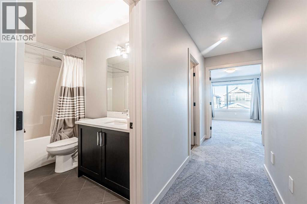 Single Family House for Sale in  Savanna Way NE Saddle Ridge Calgary 