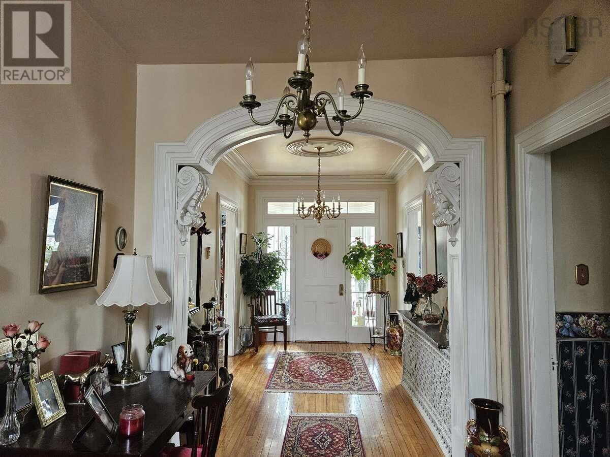 Property 19 of 49 of 85 Alexander Street