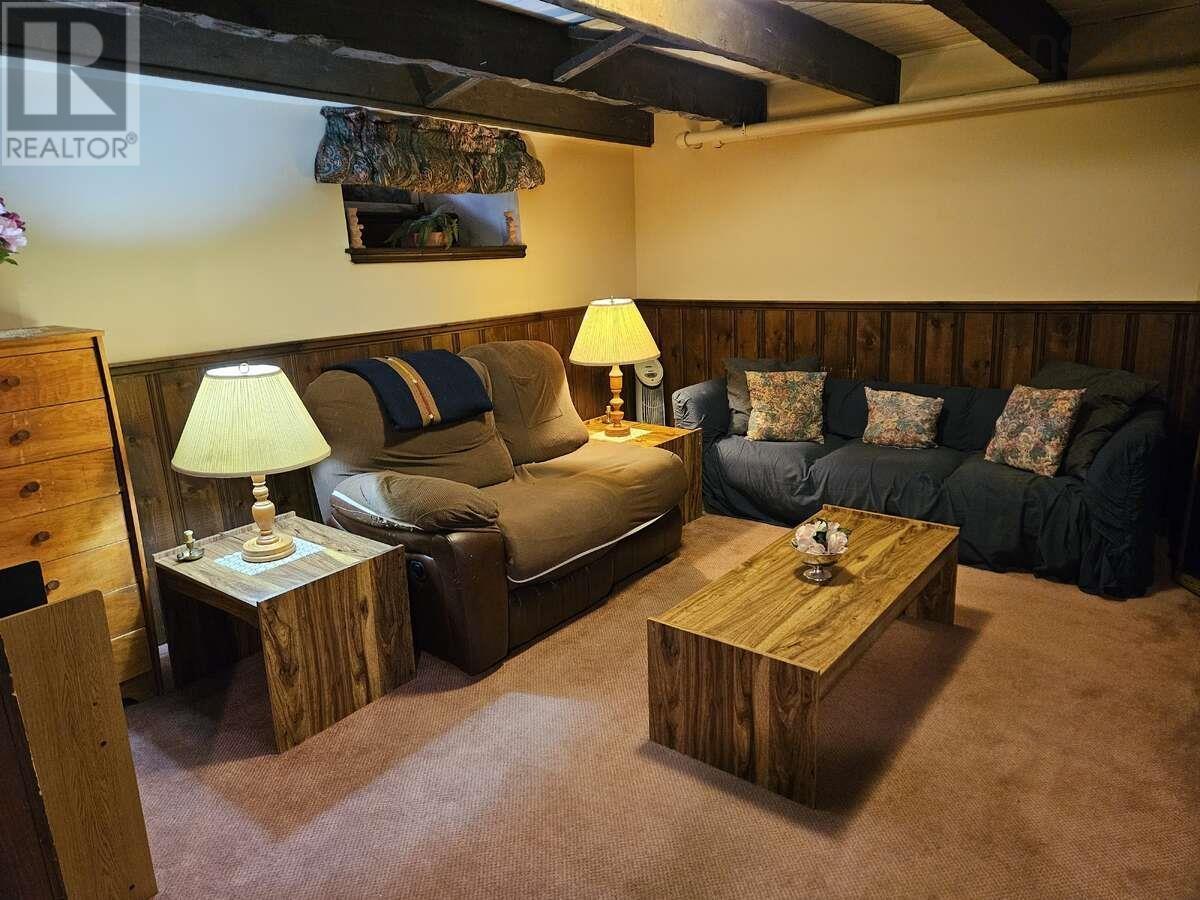 Property 48 of 49 of 85 Alexander Street