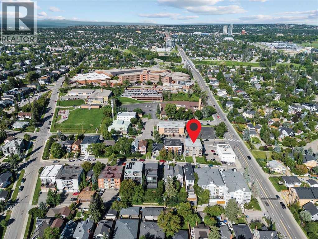 Single Family House for Sale in   A Street SW Bankview Calgary 