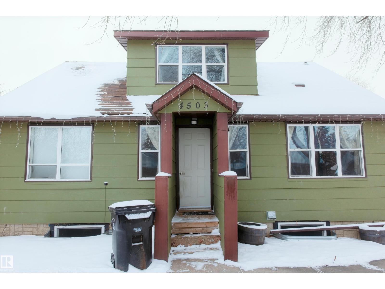 4503 53 AV - Photo 3 of 70, Barrhead, Alberta