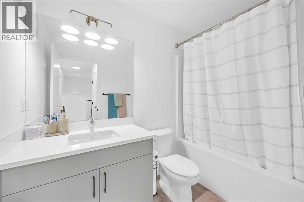 Single Family House for Sale in  Magnolia Bay SE Mahogany Calgary 