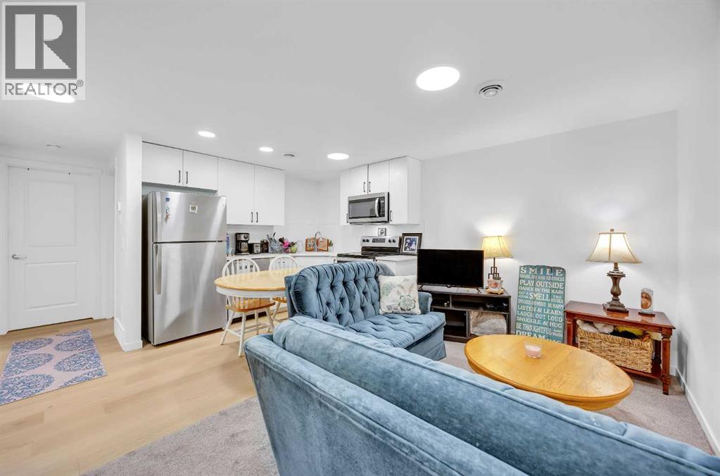 Single Family House for Sale in  Magnolia Bay SE Mahogany Calgary 