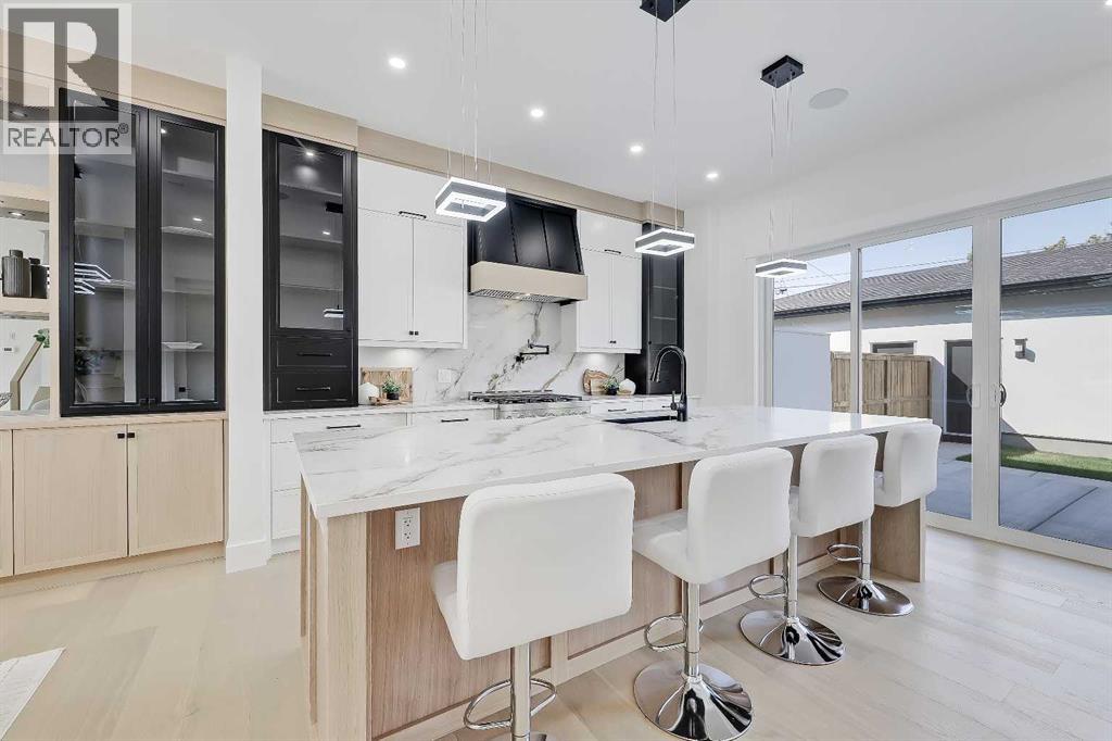 Single Family House for Sale in   Avenue SW Shaganappi Calgary 