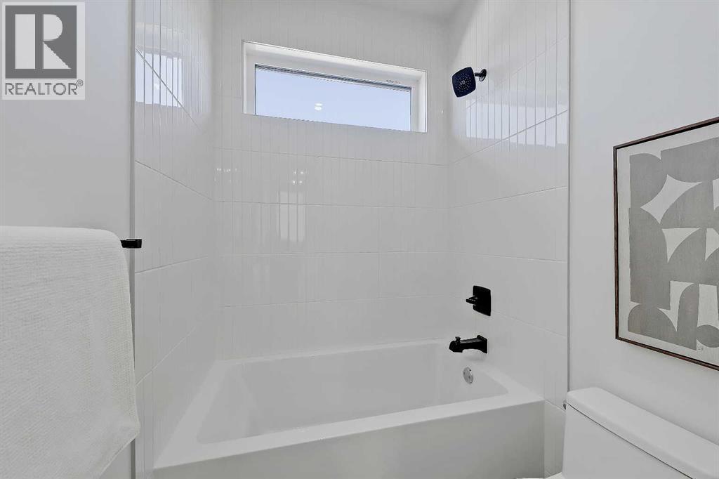 Single Family House for Sale in   Avenue SW Shaganappi Calgary 