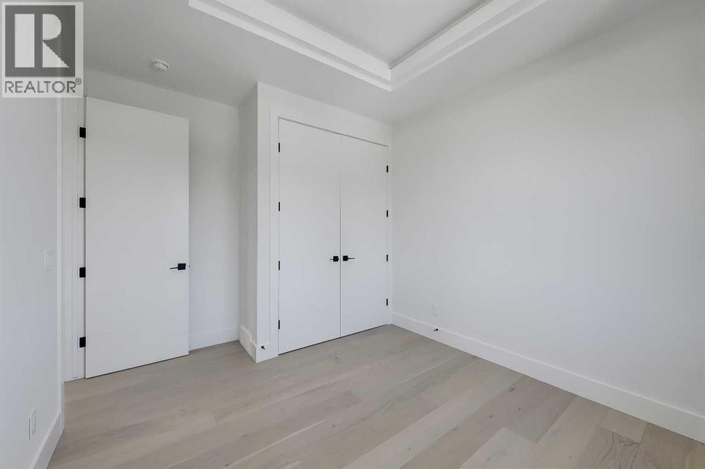 Single Family House for Sale in   Avenue SW Shaganappi Calgary 