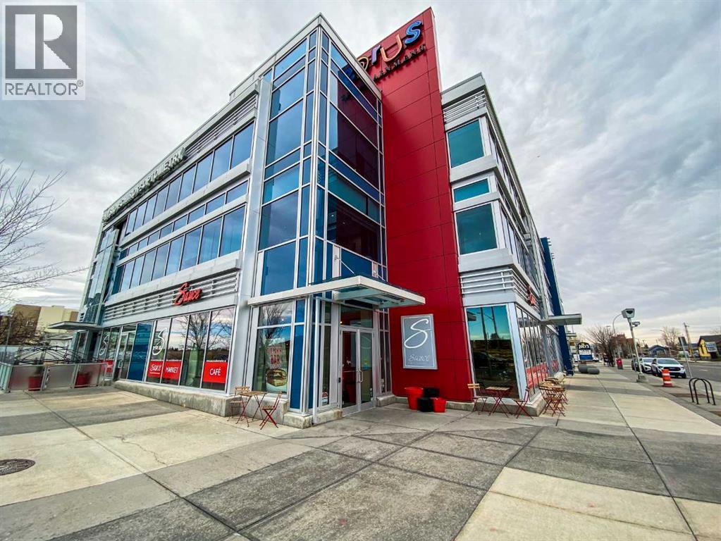 Single Family House for Sale in   Avenue SW Shaganappi Calgary 