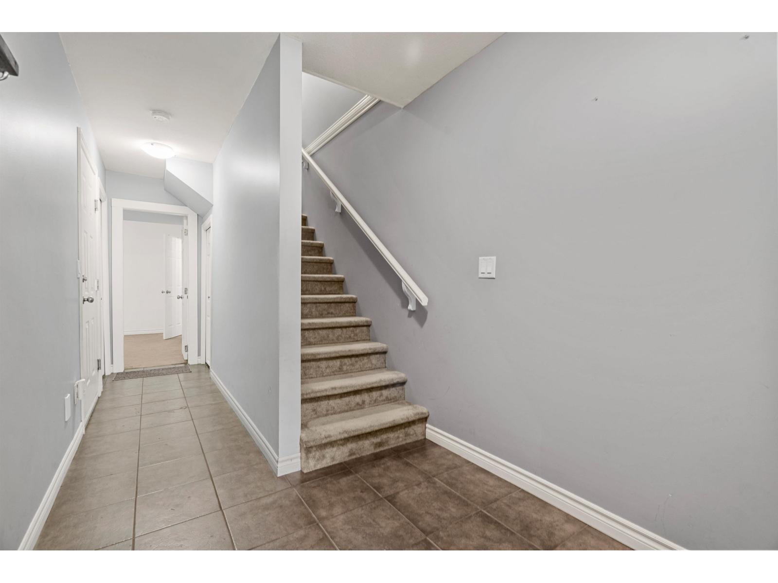 7 5900 JINKERSON ROAD, Promontory, Chilliwack