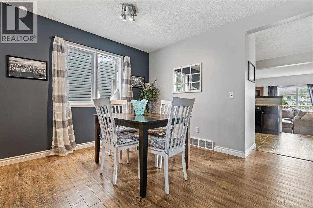 Single Family House for Sale in  Millrise Crescent SW Millrise Calgary 