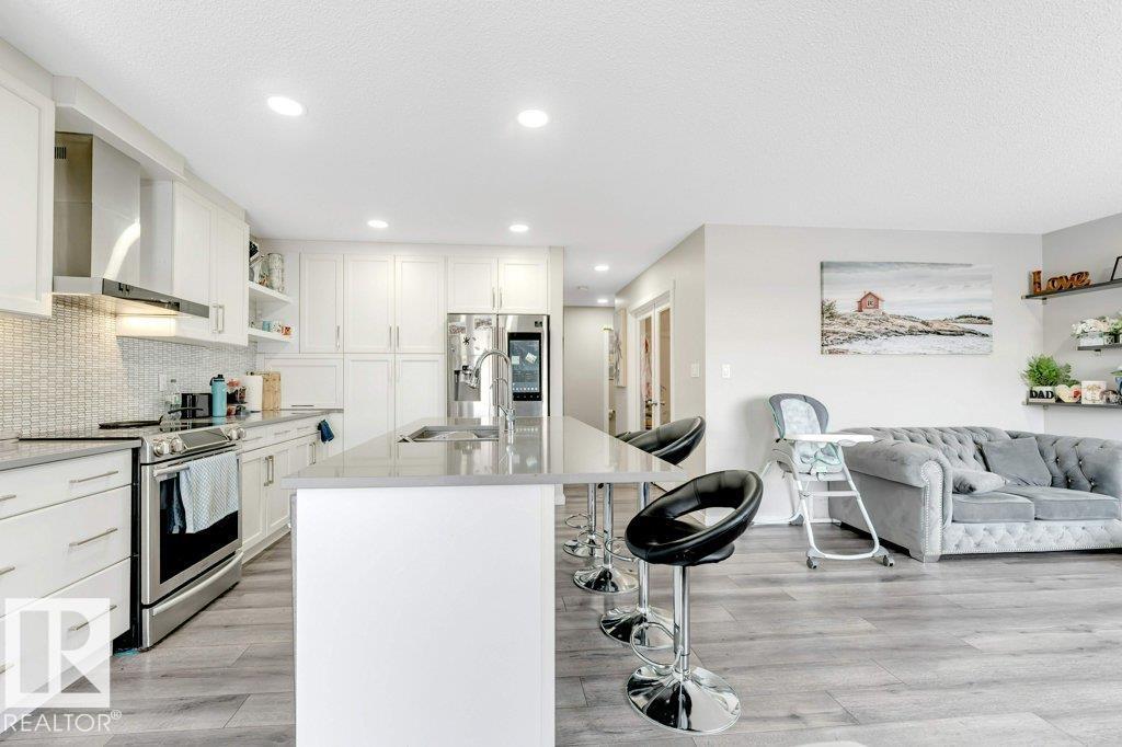 2326 WONNACOTT CR SW, Edmonton