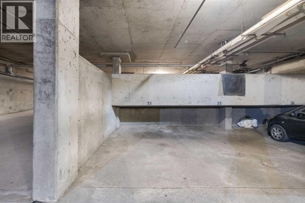 Single Family House for Sale in    Avenue SW Windsor Park Calgary 